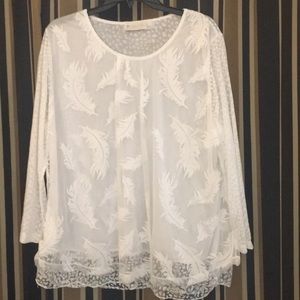 WHITE BLOUSE, LONG SLEEVE .SIZE XL